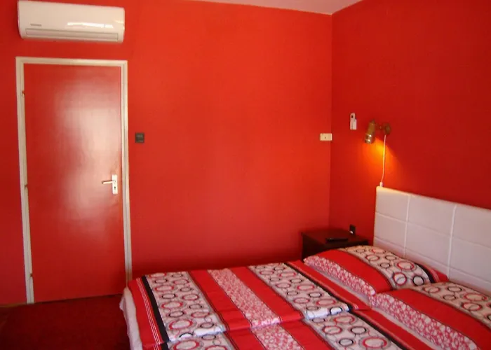 Apartment Fanni Vizkoezeli, Klimatizalt Vendeghaz *